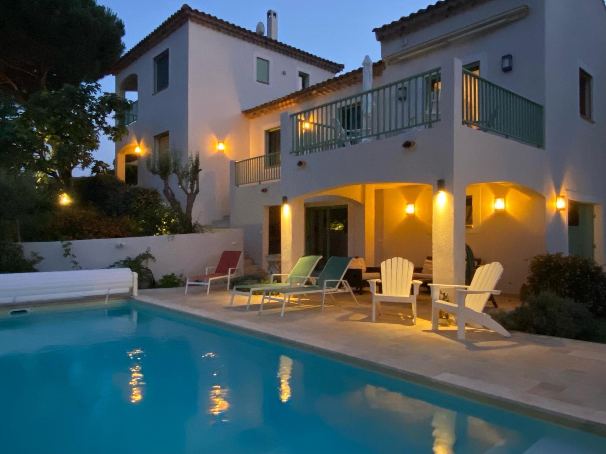 Villa Patrimoine Les Issambres Esterno foto