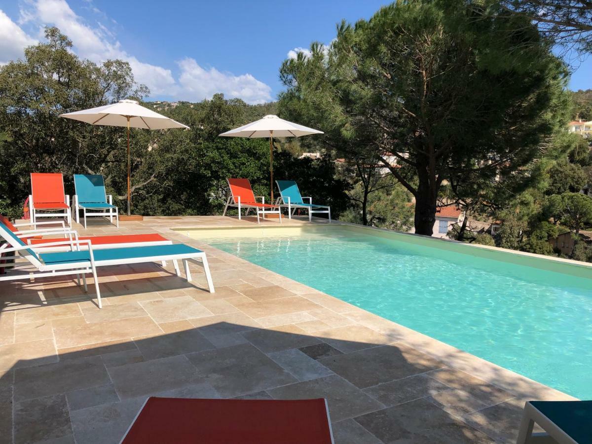 Villa Patrimoine Les Issambres Esterno foto